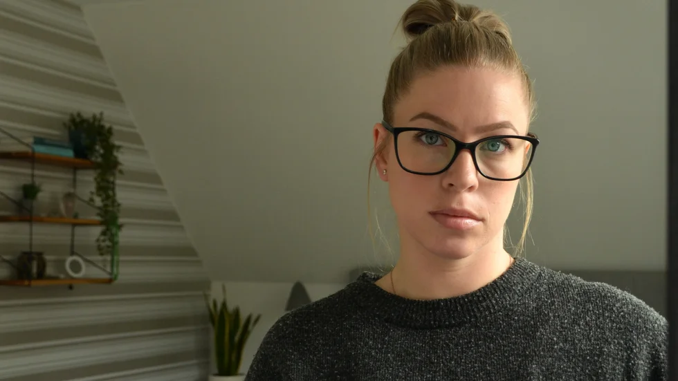 Hanna Carnesten har två barn på Stenhammarskolan och hon är orolig inför de kommande rockaderna som ska ske på skolan.