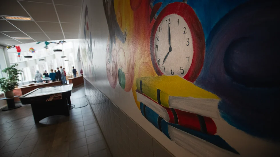 "Piteå kommun satsar minst med resurser både vad gäller grund- och gymnasieskolan, hänsyn taget till programutbud på gymnasiet. Trots det så levererar kommunen skolanställda en utmärkt verksamhet, fortfarande i Sverigetoppen", skriver Göran Dahlén i sin insändare. (Arkivbild)