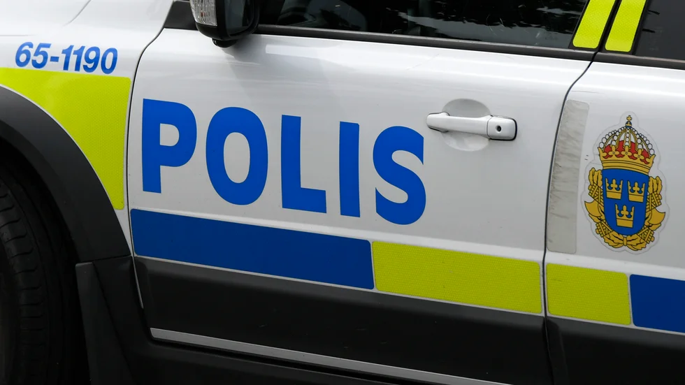 Polisen var på plats flera timmar i Mariefred under torsdagen. 