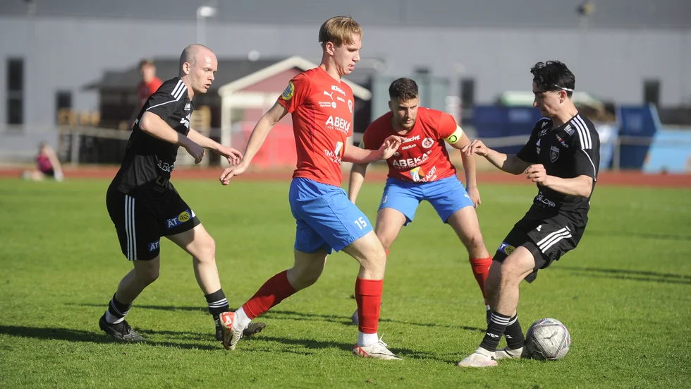 Nyköpings BIS ska testa formen mot IFK Nyköping i vår.