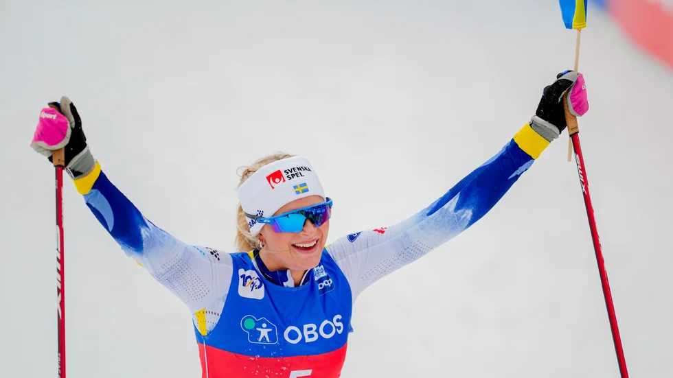 Frida Karlsson vann femmilen i Holmenkollen.