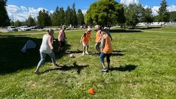 Gåfotboll spelas, här är det allvar!