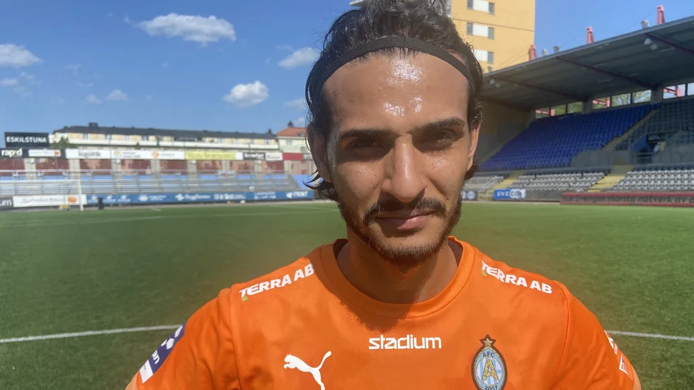 AFC Eskilstunas senaste nyförvärv Selwan Al Jaberi blev hjälte borta mot Stocksund.