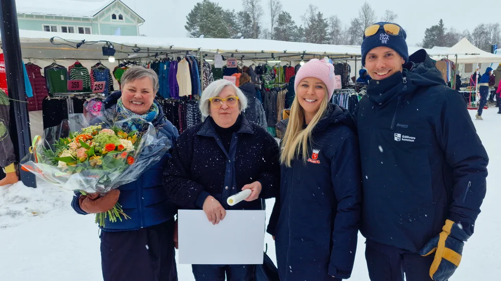 Gällivare vintermarknad. Kommunalråd Birgitta Larsson (S), Ann-Helene Mickelsson, Gellivare sockens hembygdsförening, Elin Bergman, GSK fotboll och Daniel Sonntag, eventsamordnare Gällivare kommun. "Vintermarknaden är ju en tradition som är oerhört viktig för Gällivare", säger Birgitta Larsson.