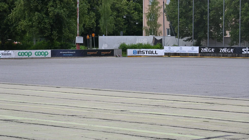 Exakt när planerna ska vara klara visste inte Bergslycka. Planen är dock obokningsbar fram till den 31/7. 