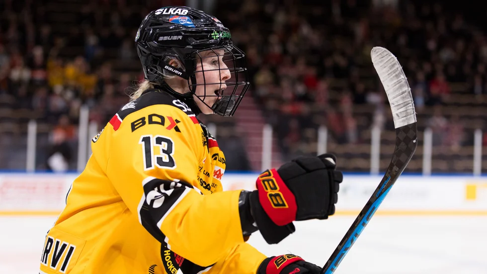 Jenna Pirttijärvi är klar för Skellefteå AIK.