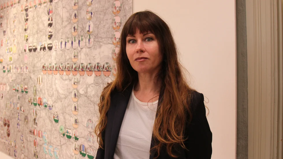Konstnären Anna Odell väckte uppseende redan med sitt examensarbete från Konstfack. 2013 långfilmsdebuterade hon med "Återträffen" som belönades med två guldbaggar. Nu är hon aktuell med "Rekonstruktion – psyket" som ställs ut på Uppsala konstmuseum 2 mars–1 april.