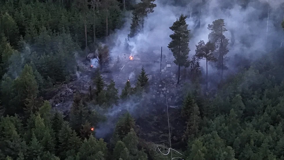 Skogsbrand i Almunge under fredagskvällen
