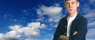 Ni kan hata oss vi rör oss ni står still
