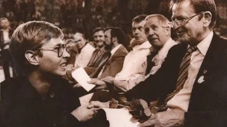Artikelförfattaren Olov Abrahamsson (ordförande i Norrbottens SSU-distrikt 1984-87) och Olof Palme morsade på varandra vid ett valmöte i Pontushallen 1985. På måndag har det gått 25 år sedan Olof Palme mördades. Men hans idéer har fortfarande aktualitet.