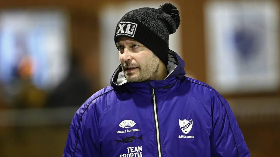Optimistisk. Mattias Sjöholm tänker inte förändra IFK:s spelsätt när de möter Tellus.