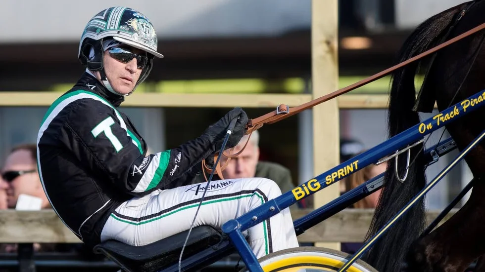 Johnny Takter från sätter punkt för en mycket framgångsrik karriär. Här på On Track Piraten.
