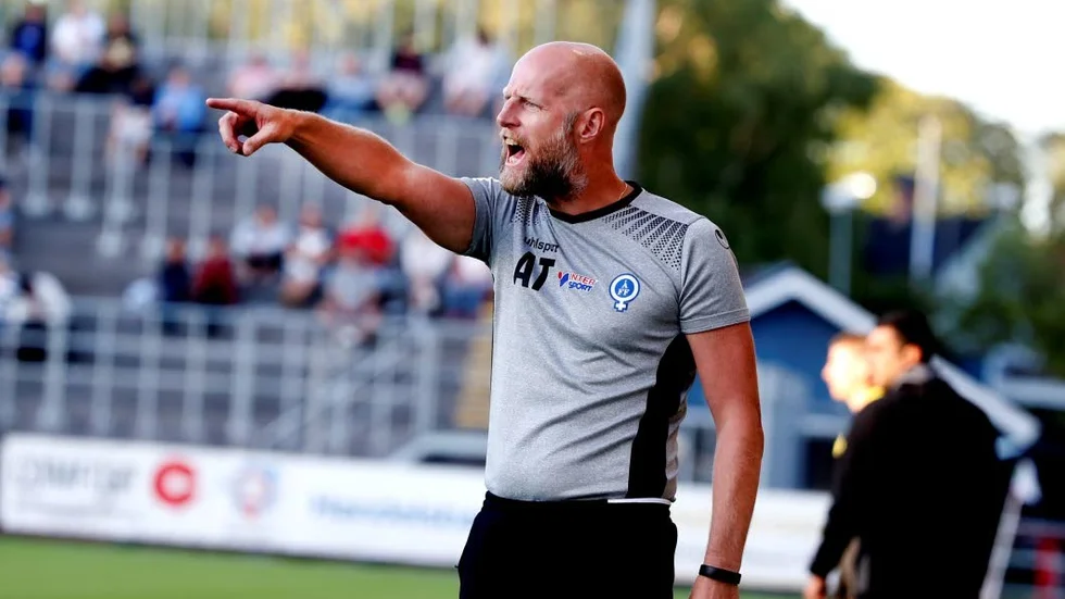 Andreas Thomsson lämnar Åtvidabergs FF.