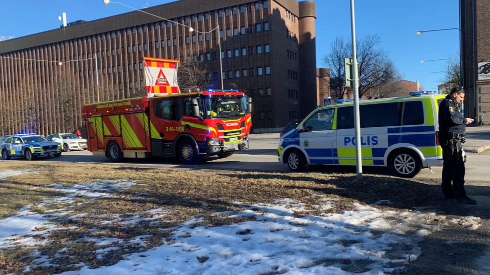 Polis och räddningstjänst var snabbt på plats på Tullgatan där en person blev påkörd av en personbil. 