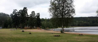 Dags att ta till storsläggan för att  ge Kindaborna Pinnarp åter