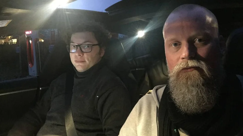 Rekord. Anders Helgesson och Carl Hjelm har slagit nytt elbilsrekord på sträckan Ystad - Haparanda.