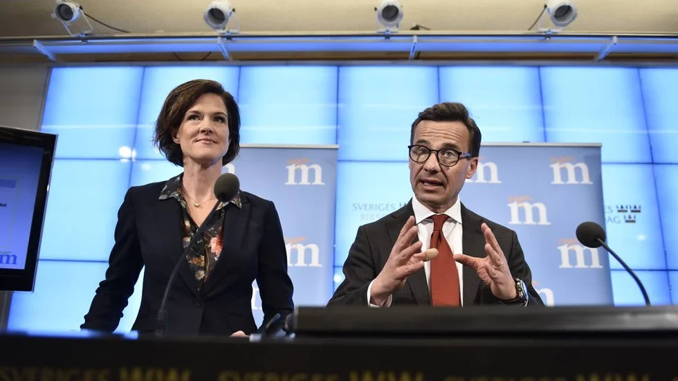 M-budget. Moderaternas partiledare Anna Kinberg Batra, och Ulf Kristersson, ekonomisk- politisk talesperson, presenterade partiets budget i början av maj.