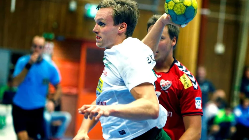 Niklas Johansson gjorde fem mål när Mantorp slog Brännan med 30-27.