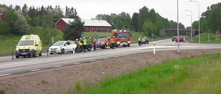 Bilar i krock på riksväg 40