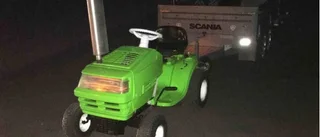 Rattfyllerist körde åkgräsklippare