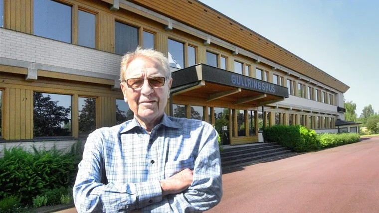 Bengt Ansgarius ger endast kort kommentar om kritiken mot honom.