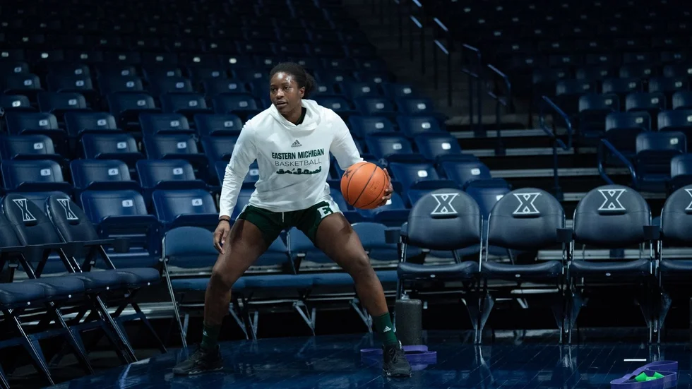 Irekpitan Ozzy-Momodu kommer inte att spela för Uppsala Basket trots att hon presenterades som nyförvärv för bara två dagar sedan. detta efter att klubben och spelaren utsatts för hot.