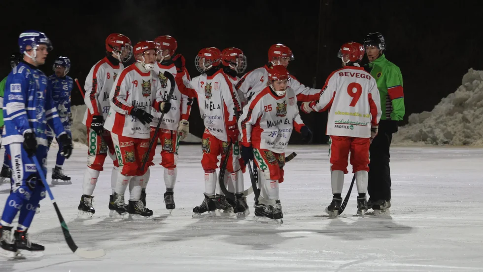 Målilla Bandy besegrade IFK Motala i fredags och gav sig själva chansen att nå Allsvenskan. Allt som krävs är en seger i Falun ikväll.