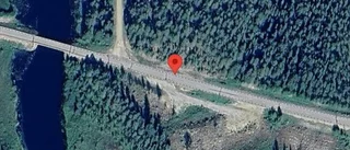 Brinnande fordon påverkar trafiken på väg 373