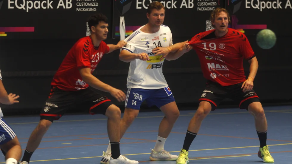 Nikola Roganovic och Jesper Nielsen hade det tufft mot Ystad i cupreturen.