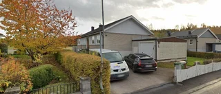 Hus på 108 kvadratmeter från 1972 sålt i Torshälla – priset: 2 950 000 kronor