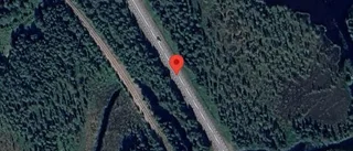 Stopp på väg 95 på grund av trafikolycka med två lastbilar