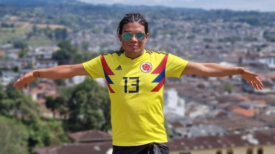 José Larsson bytte under sensommaren Visby mot Palmira i Colombia, där kommer han att fira sin första jul.