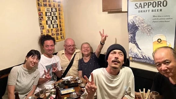 Eva från Luleå gifte sig med barndomens brevvän – nu har hon bott i Japan i 47 år