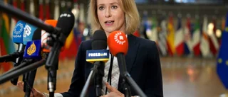 Uppgifter: Förbereder mångmiljardpaket till Ukraina