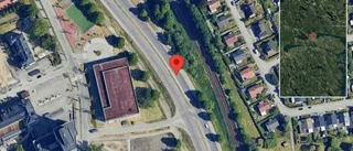 Trafikolycka med en lastbil och en personbil på Stockholmsvägen (E4.09)