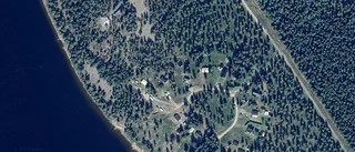 41 kvadratmeter stor stuga i Rosvik får ny ägare