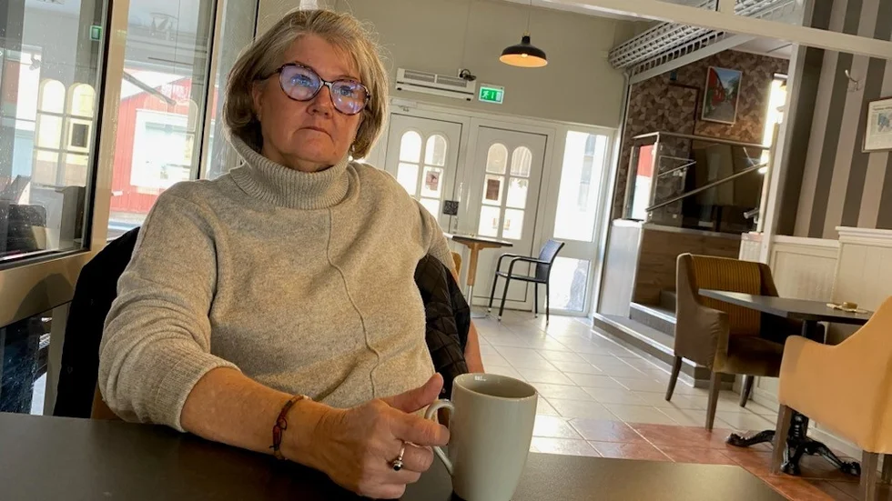 Helen Nilsson (S) fick ingen drömstart på pensionärslivet. Bara veckor efter att hon slutat som kommunalråd och kommunstyrelsens ordförande sprack samarbetet i den politiska majoriteten och nu väljer hennes efterträdare att lämna politiken. 