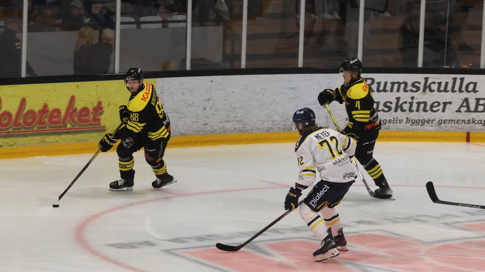 Vimmerby Hockey spelade hemma mot Södertälje SK under söndagen.