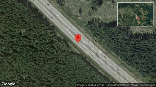 Stopp i ett körfält på grund av en stillastående personbil på E20