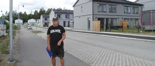 Han saknar papperskorgar i nya områdena runt Läggesta