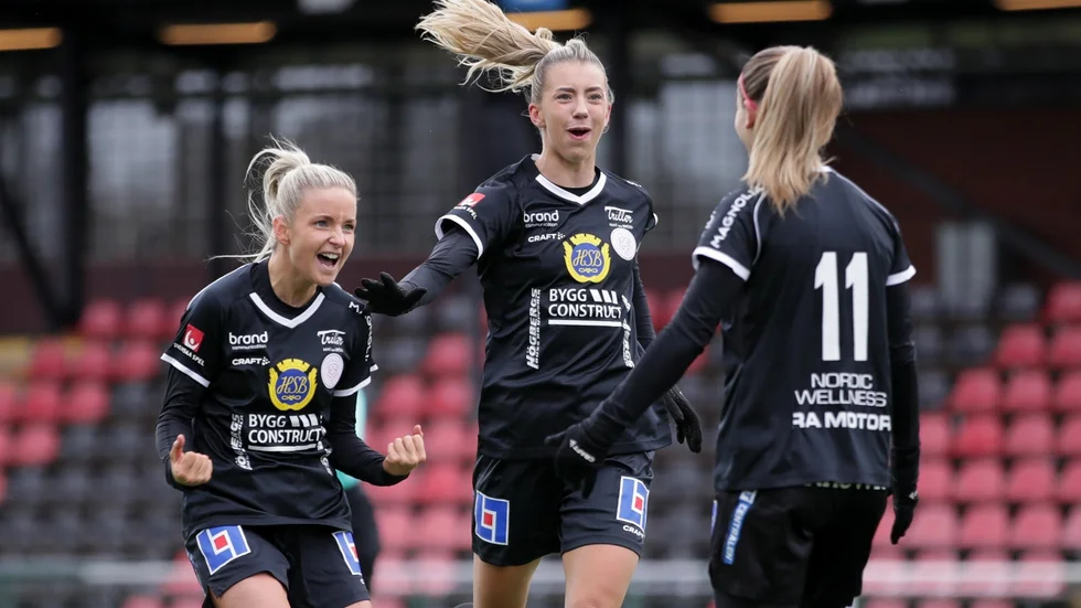 Uppsala fotboll ställs emot Piteå på bortaplan.