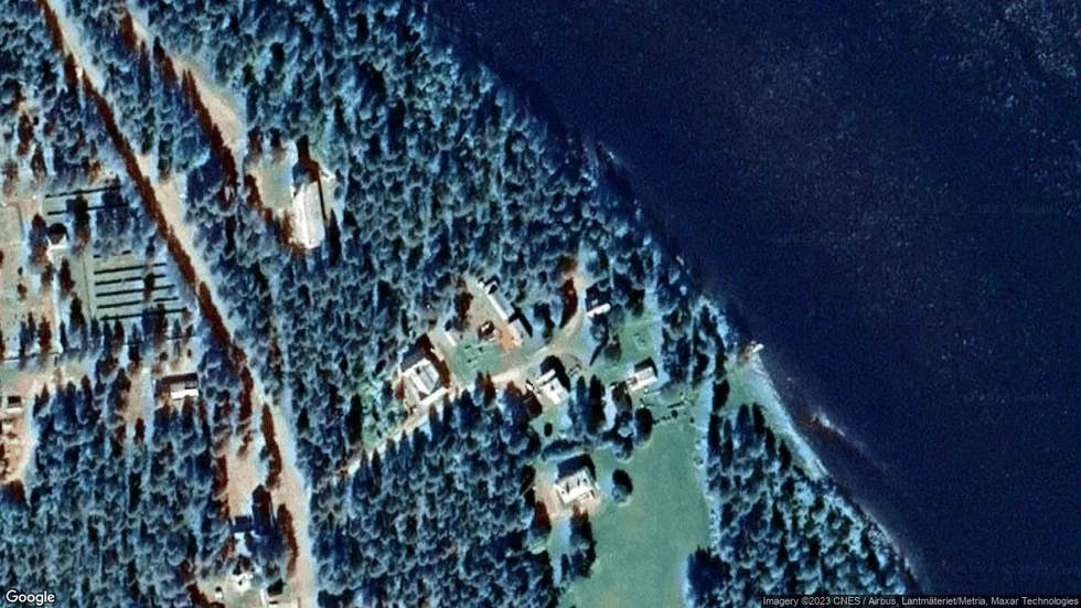 Området kring Kyrkbacken 13