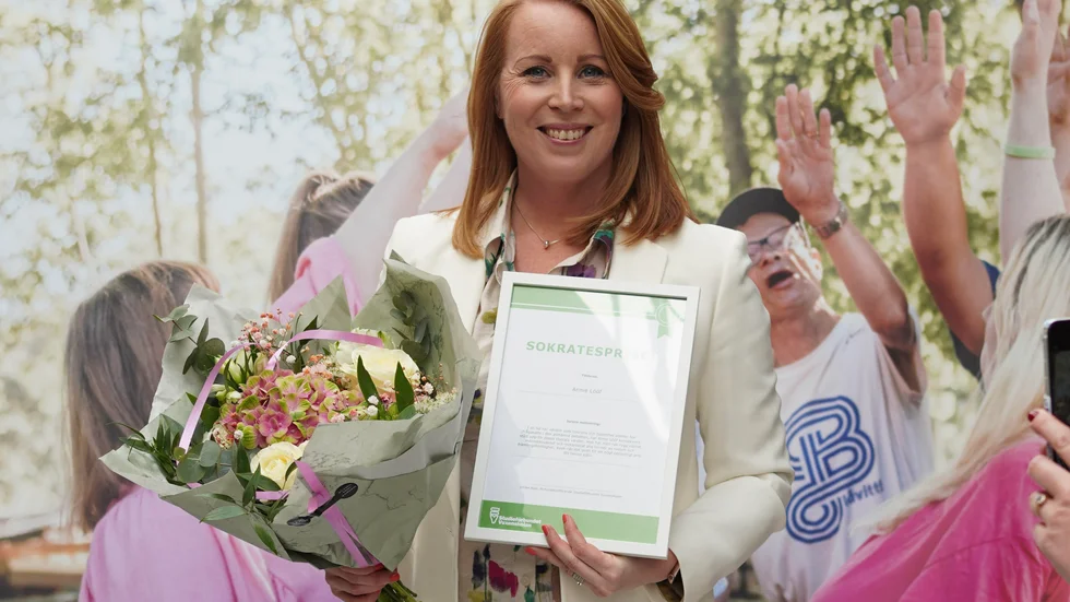 Annie Lööf tilldelas Sokratespriset.