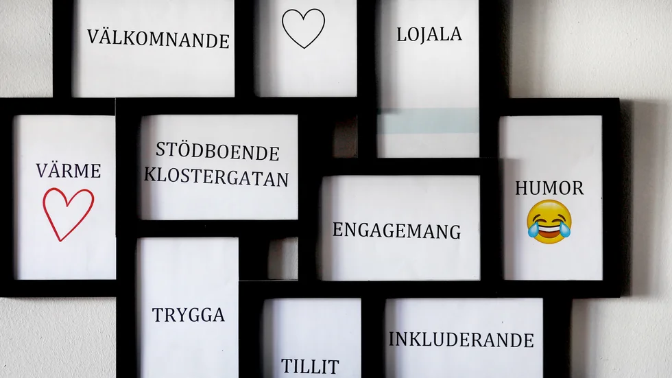 Nedläggningen av stödboendena Kvinnobo och Klostergatan är en del av en kostnadsminskning som måste genomföras, skriver  socialnämndens vice ordförande Johan Lidén (S).