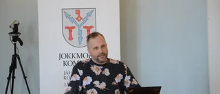 Henrik Blind avvaktar om språkrörsposten: "Mediaspekulationer"