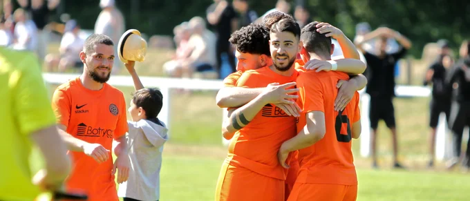 Hemgårdarna mötte Västervik – se matchen mellan lagen igen här