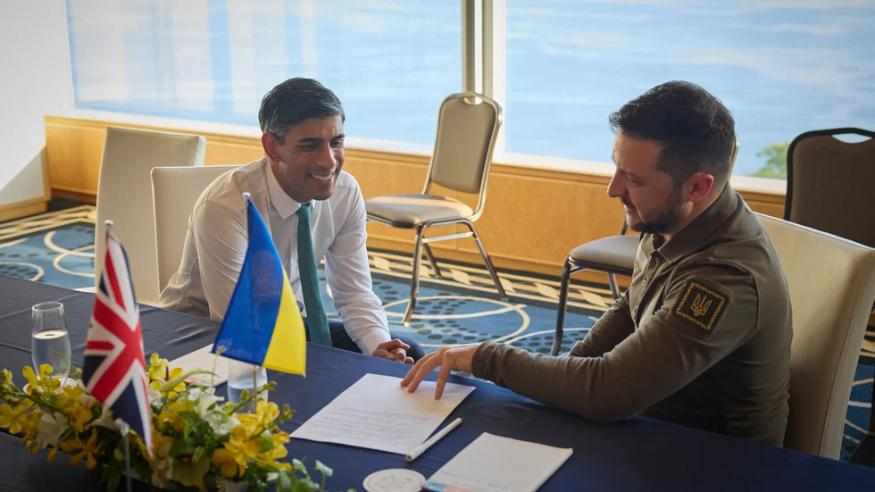 Hemlighetsmakeri präglade Ukrainas president Volodymyr Zelenskyjs närvaro vid G7-mötet i Japan. Vid ett bilateralt möte träffade Zelenskyj den brittiske premiärminister Rishi Sunak.