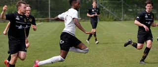 Fanna flög mot tre poäng - körde över Västerås IK