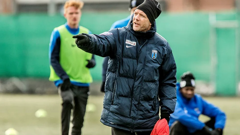 Klurar. Kim Bergstrand funderar fortfarande på startelvan.