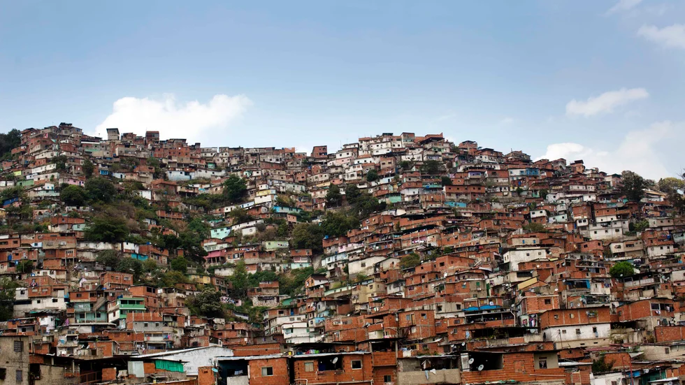 Ett fattigt område i Caracas, Venezuela. FN vill se skuldlättnader för låginkomstländer. Arkivbild.